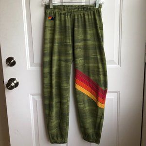 AVIATOR NATION WOMEN'S RETRO SWEATPANTS - CAMO